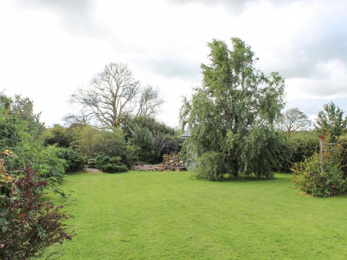 Llain Mai Llangefni Exterior foto